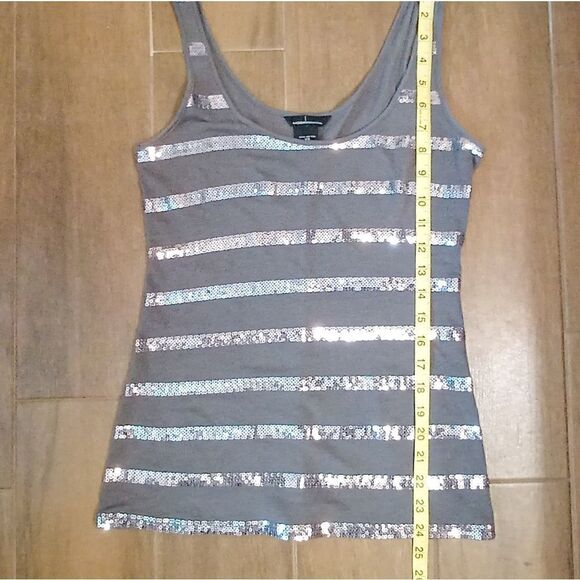 Moda International sequin tank top - Picture 5 of 6